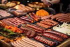 香肠派对团队赛：英雄挑战，创意无限，美食惊喜